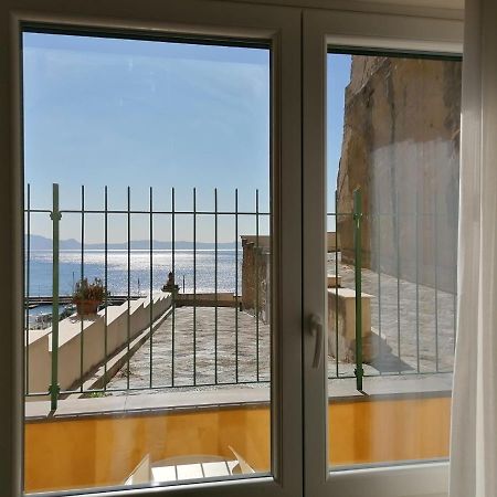 Napoli D'Amare B&B Экстерьер фото
