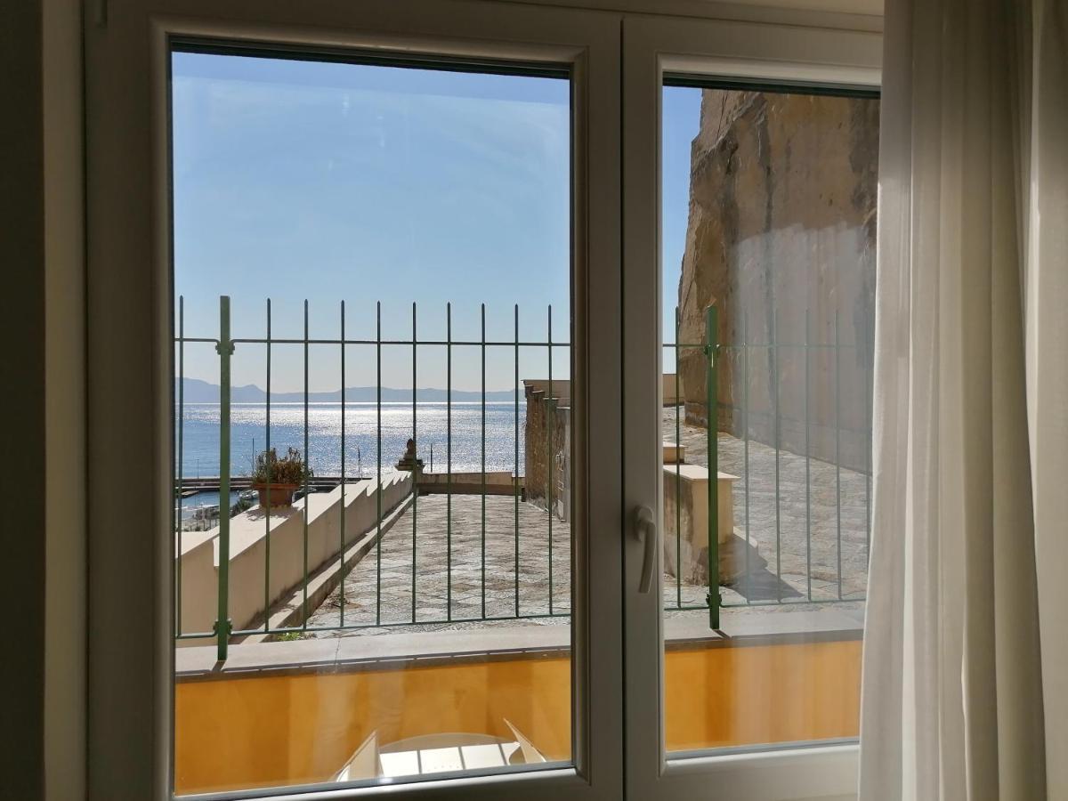Napoli D'Amare B&B Экстерьер фото